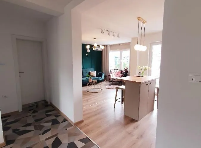 Apartment Lovely Gem At The Location In Center Skopje